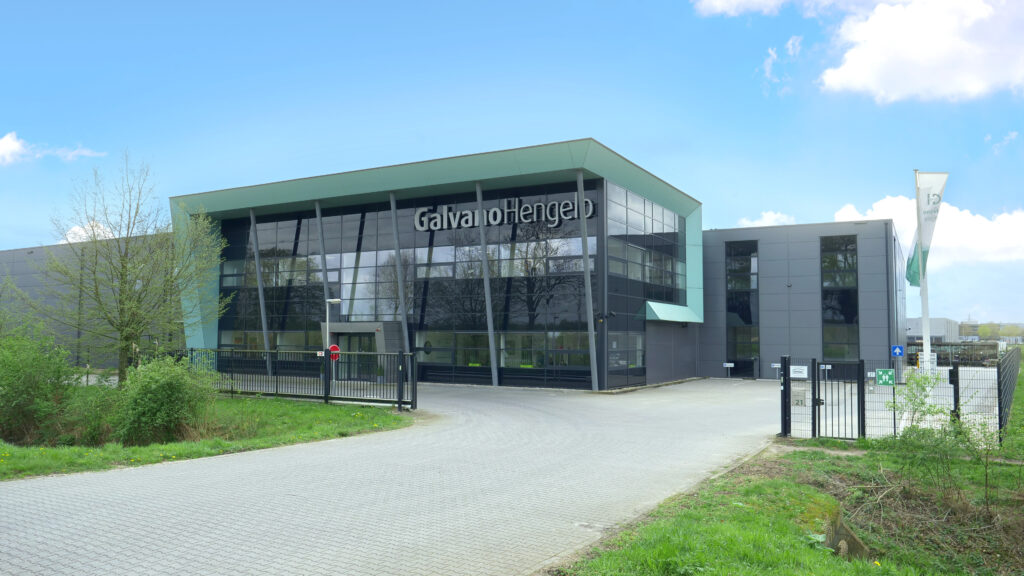 Bedrijfspand van de galvaniseerspecialist van Nederland.